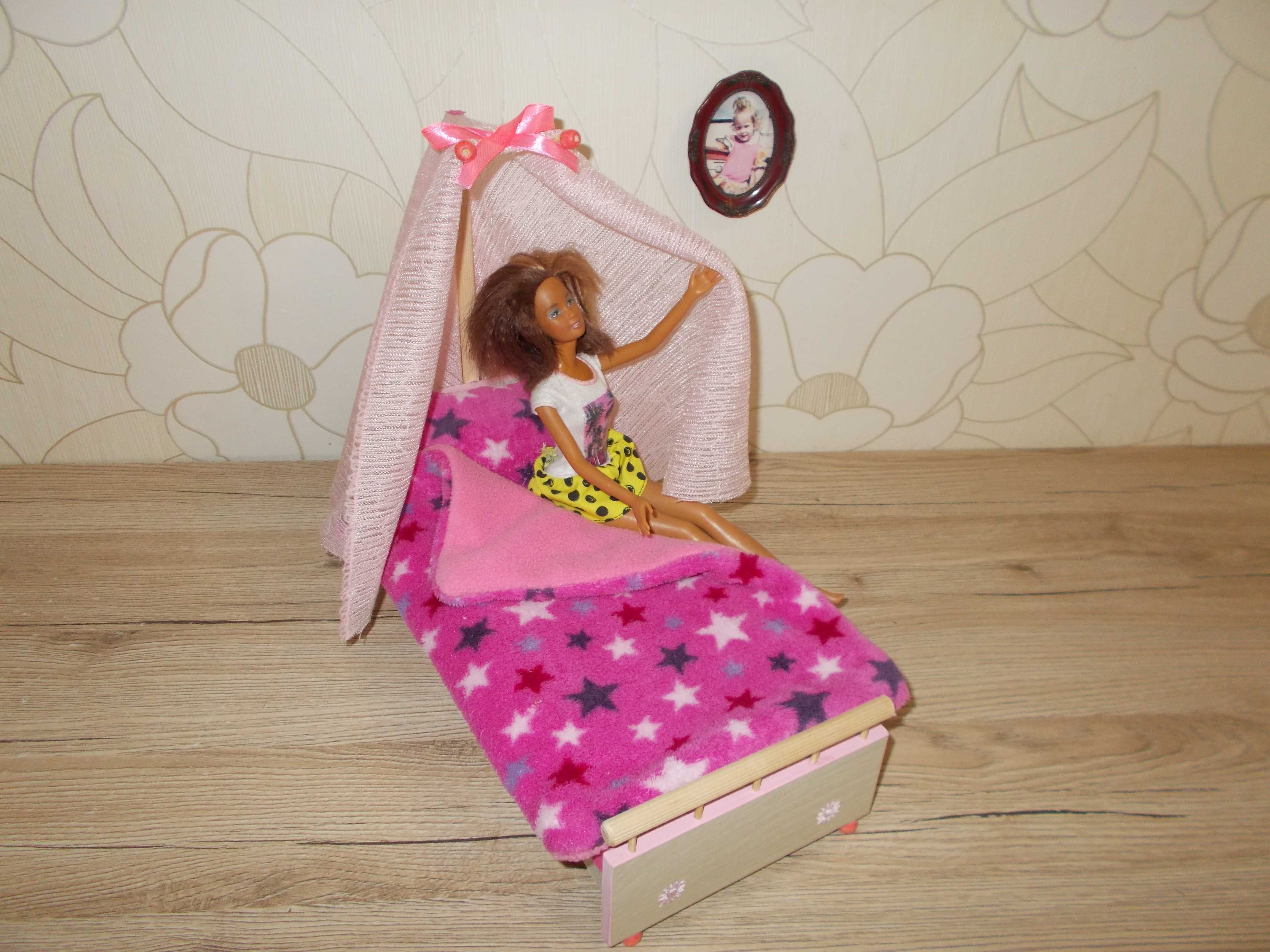 mebelki dla lalek typu barbie łóżko z baldachimem pościel