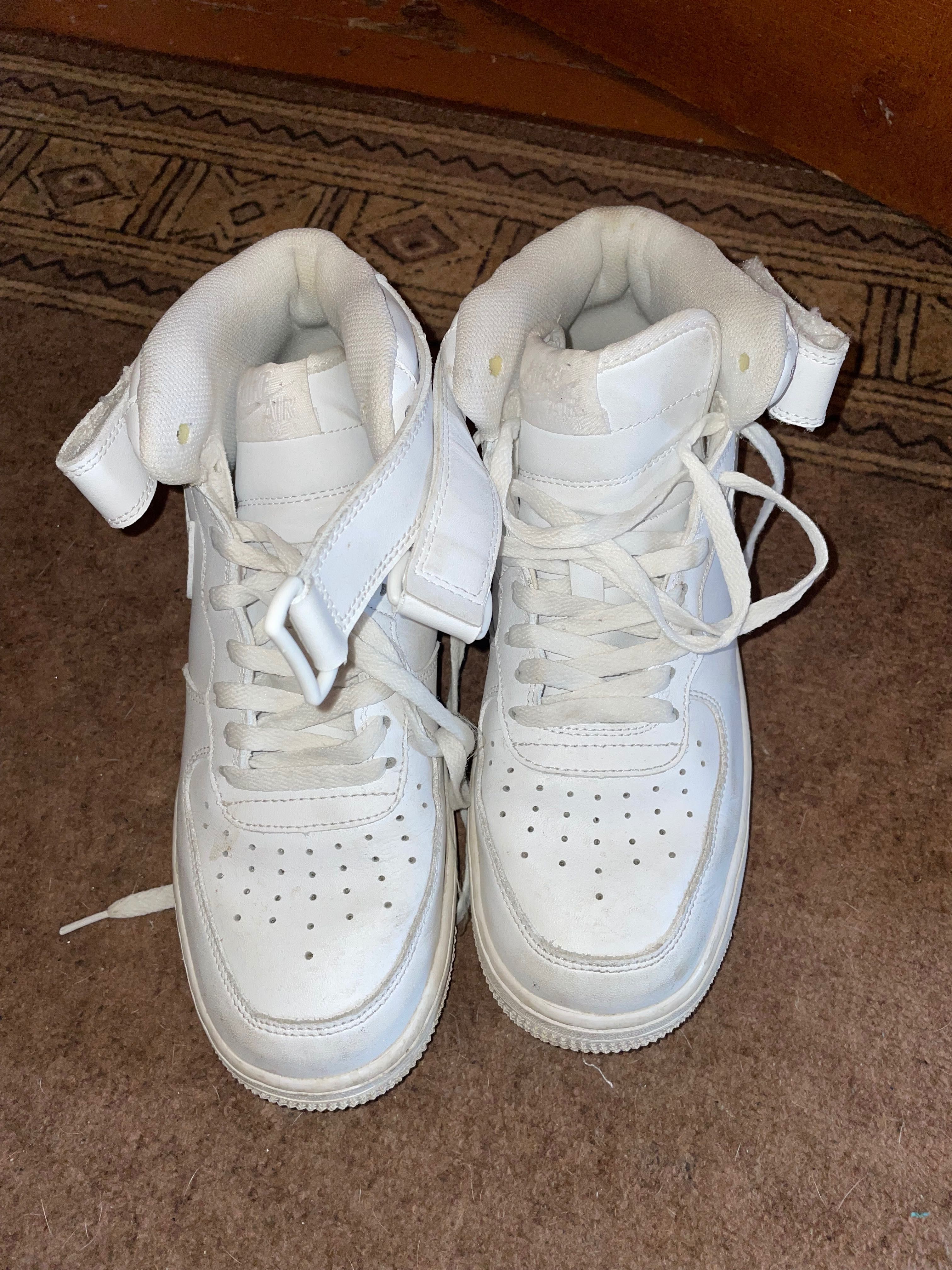 Мужские кроссовки кеды Найк Форсы Nike Air Force 1 07 Mid Triple White
