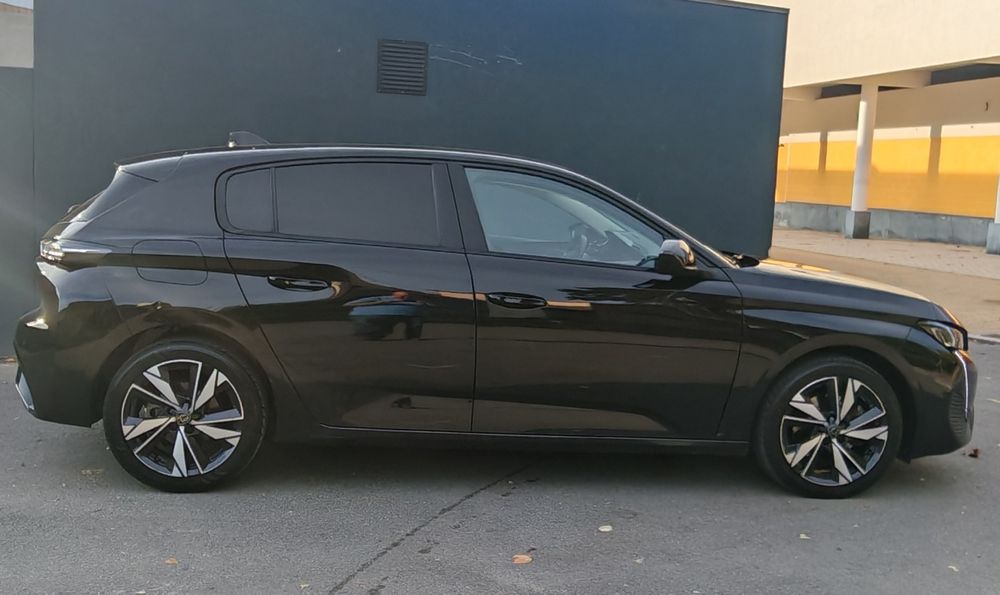 Peugeot 308 1.5 BlueHDi Allure 2022