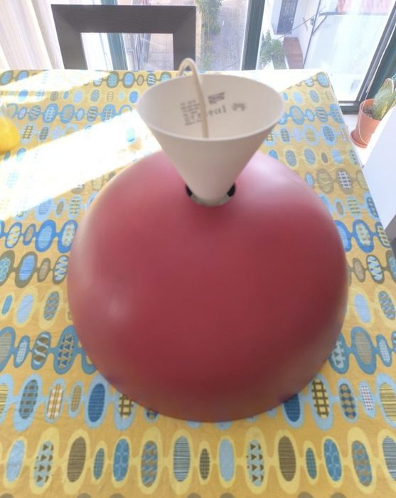 Candeeiro IKEA vermelho metal