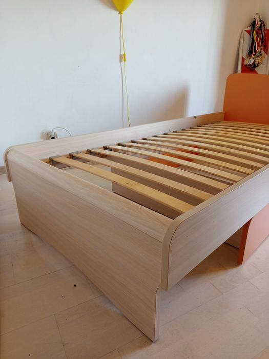 Łóżko 90x200 materac gratis