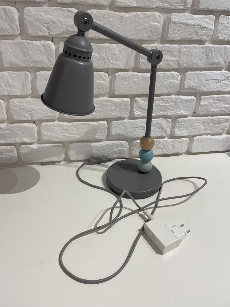 Ikea Lantlig lampka biurkowa