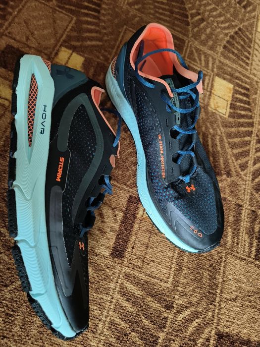 Buty do Biegania Under Armour UA HOVR SONIC 5 STORM Wodoodporne 47.5