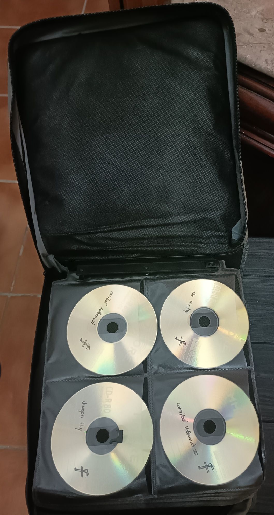 Bolsa de CDs arquivo (+200cds)