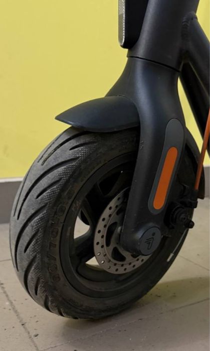 Ninebot F2 Plus е Пробіг: 1300