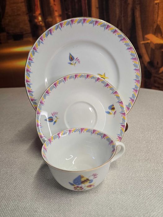 Porcelanowy zestaw śniadaniowy Trio firmy CT Carl Tielsch Altwasser