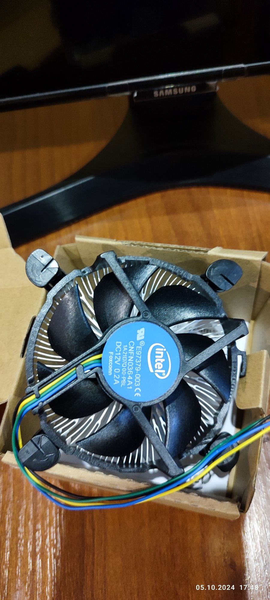 Продам Процесор Intel Core i5-9400f.