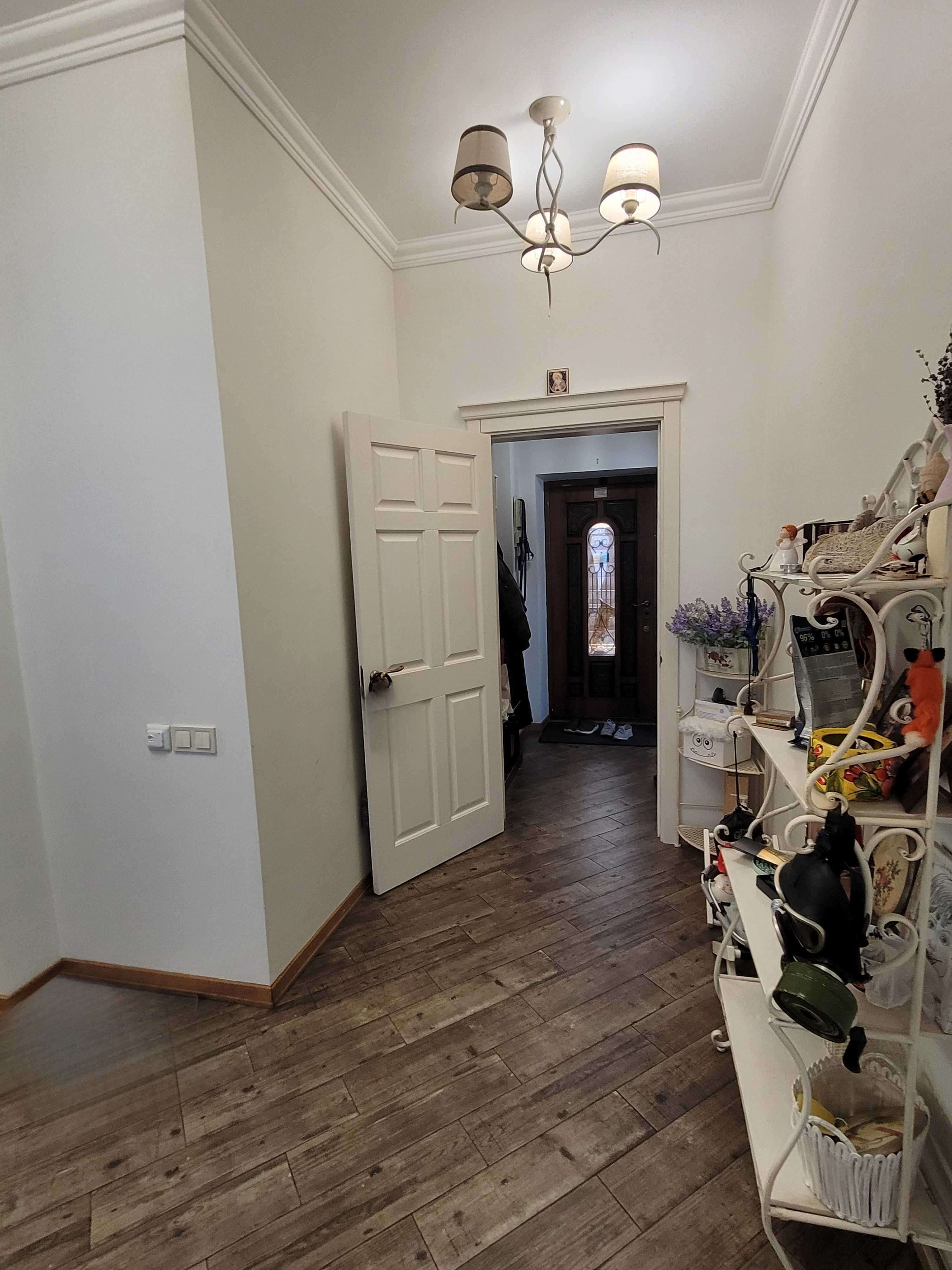 Продаж будинку  у Горенці, біля Блакитного озера