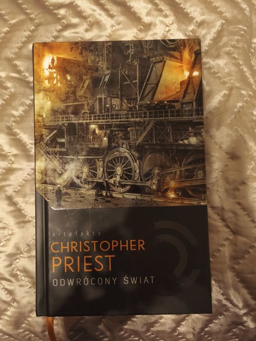 Christopher Priest - Odwrócony świat