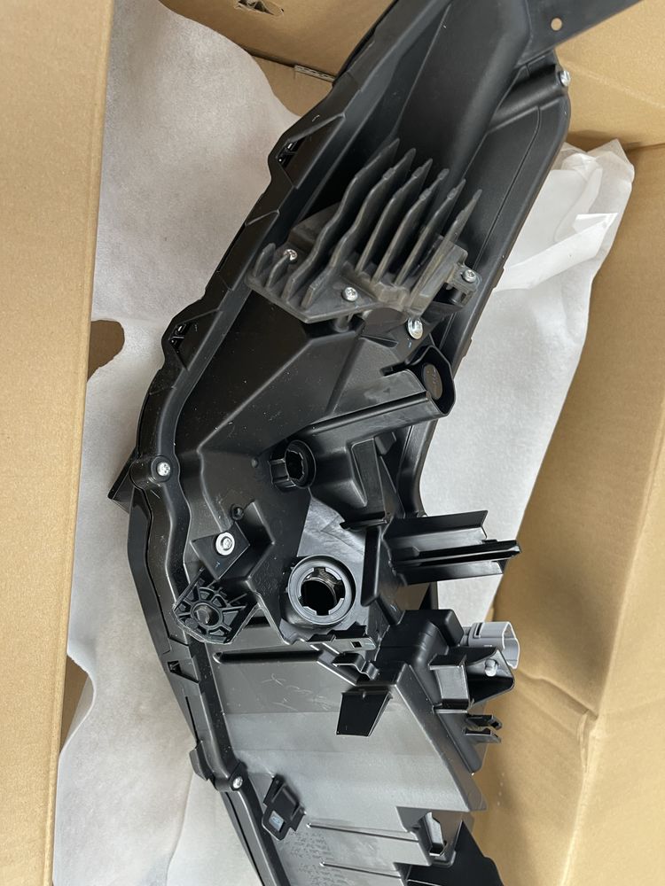 Ходовой огонь поворот  nissan rogue t33 фара