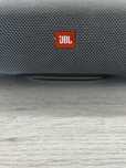 JBL Charge 4 сірого кольору