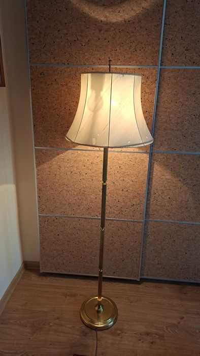 Stara lampa stojącą  z Abazurem