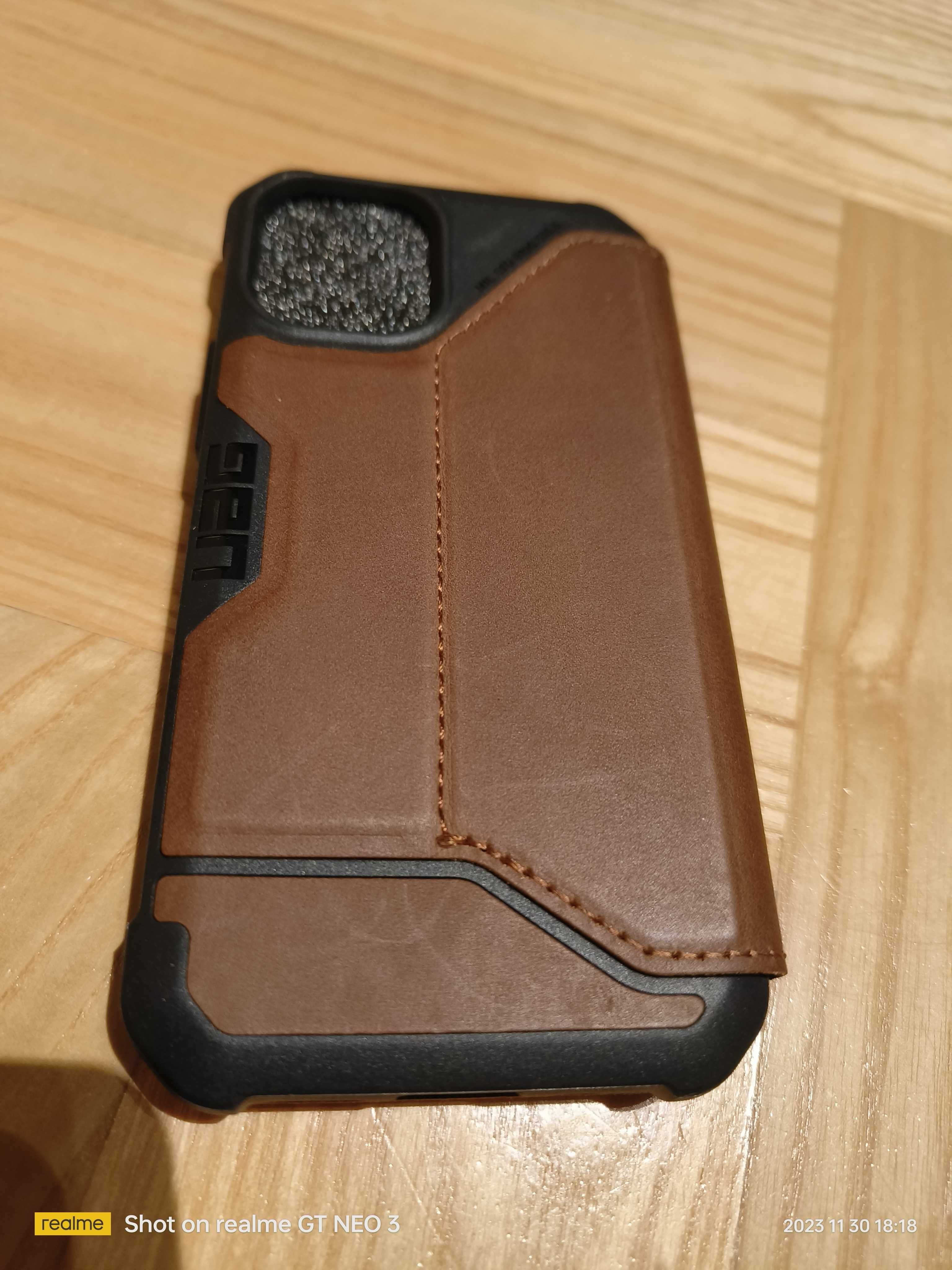 UAG Metropolis LTHR ARMR z klapką do iPhone 12 mini