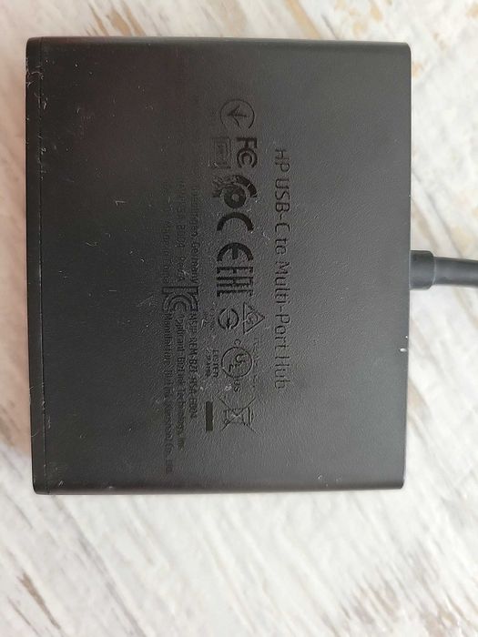 HP USB-C Multiport Hub - HDMI USB-A USB-C D3608818