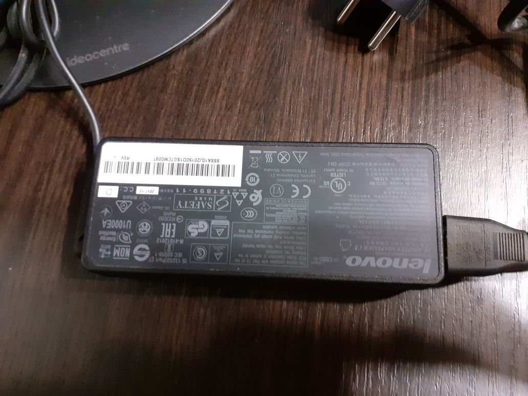 Моноблок Lenovo F0D50041ua