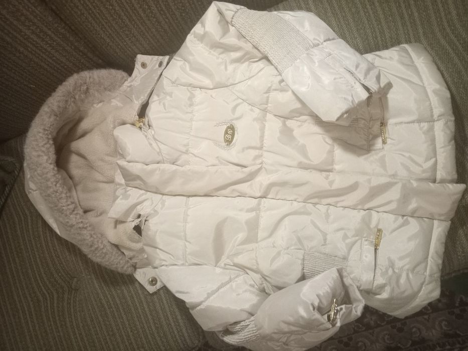 Тепла дитяча курточка 116