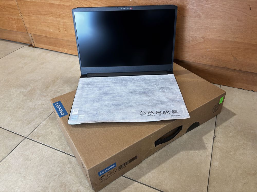 Lenovo IdeaPad Gaming 3 15IHU6. RTX3050