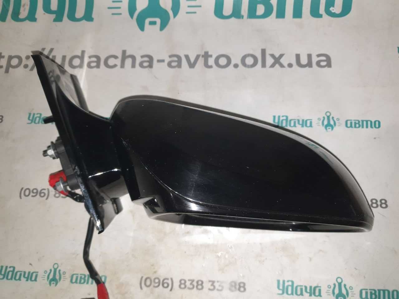 Дзеркало бічне праве Toyota Prius 50 16-6 пінів мертві зони BSM чорне