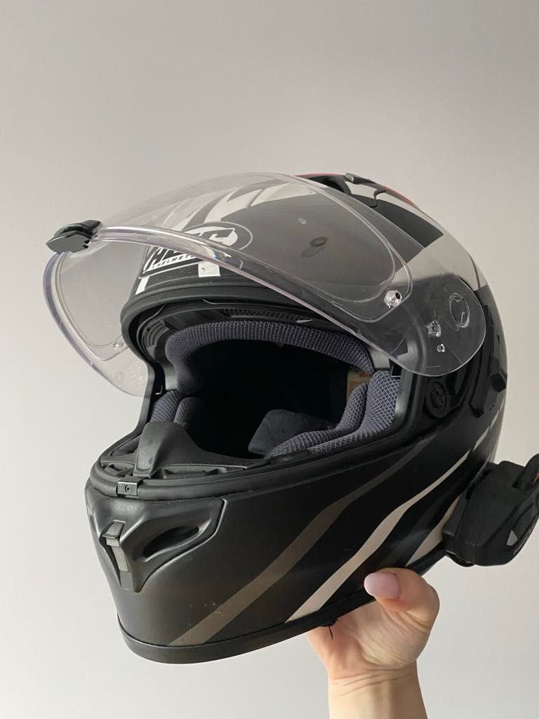 Kask motocyklowy z interkom