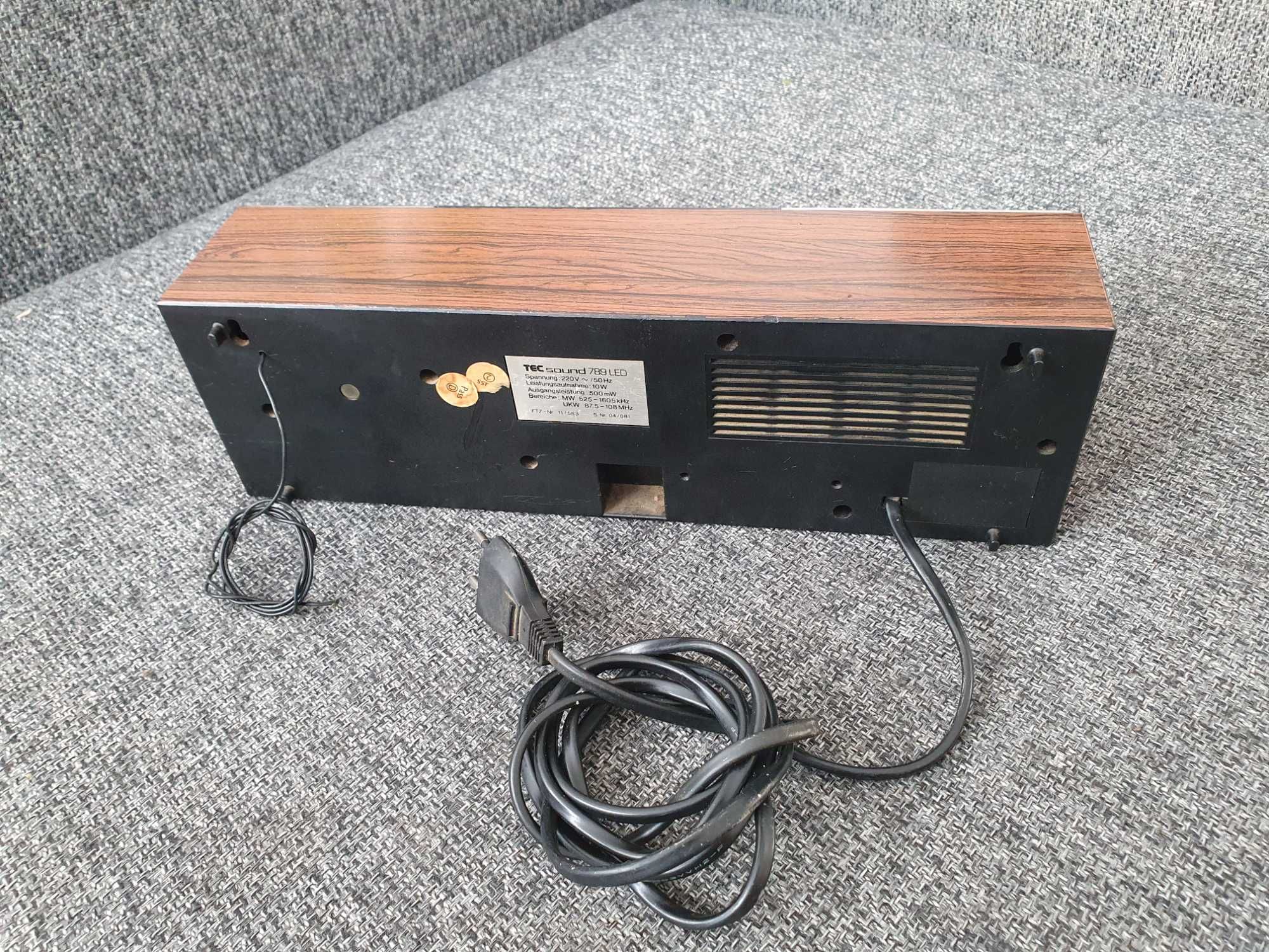 Stary zabytkowy radiobudzik TEC 789 led 1985r
