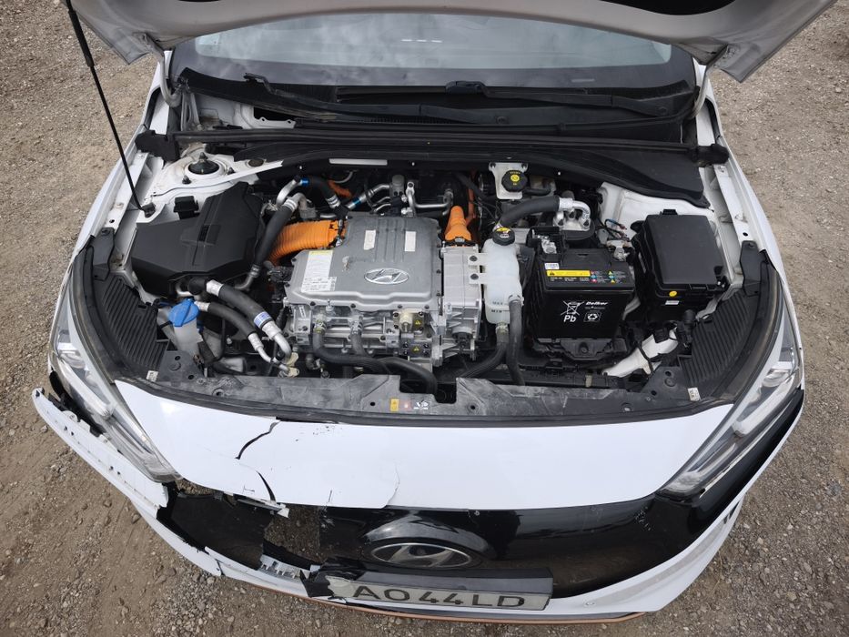 Hyundai Ioniq 100% electric