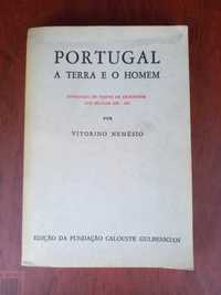 Livro Portugal - A terra e o homem (Vitorino Nemésio)