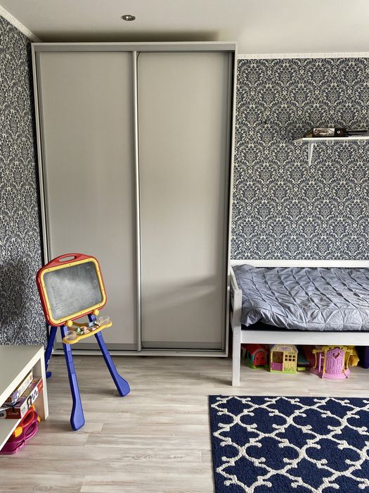 Двокімнатна квартира в центрі з ремонтом,меблями та технікою.