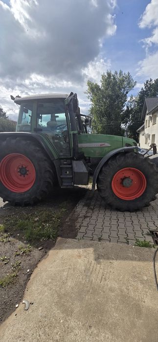 Sprzedam fendt 711