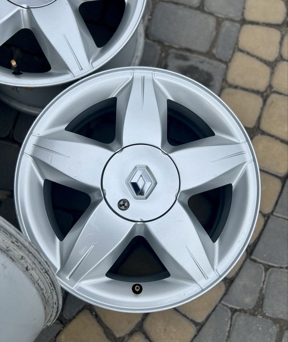 Диски легкосплавні 4х100 r16 Рено Megane Scenic Clio Logan Sandero ZOE