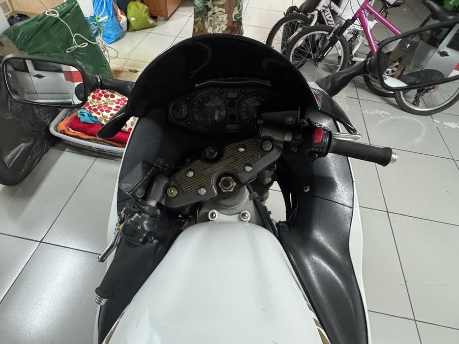 Suzuki GSX 1300R