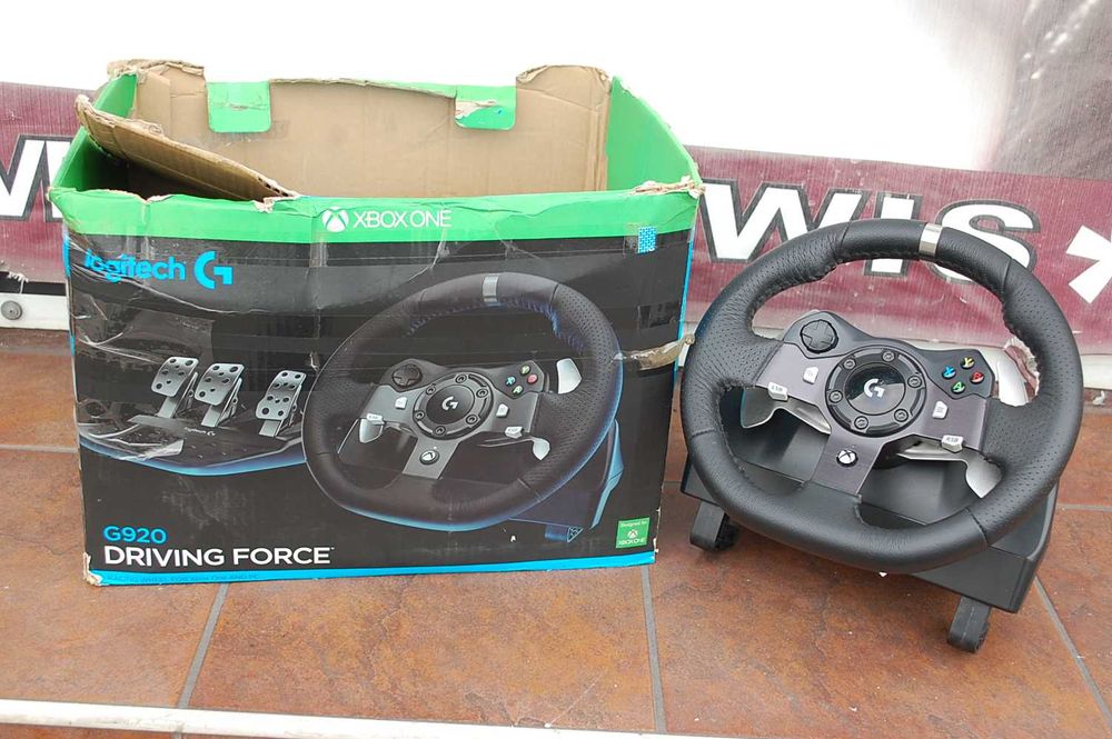 Kierownica LOGITECH G920 Pedały + Shifter Zasilacz