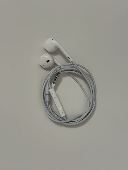 Słuchawki APPLE EarPods (mini jack 3,5 mm)