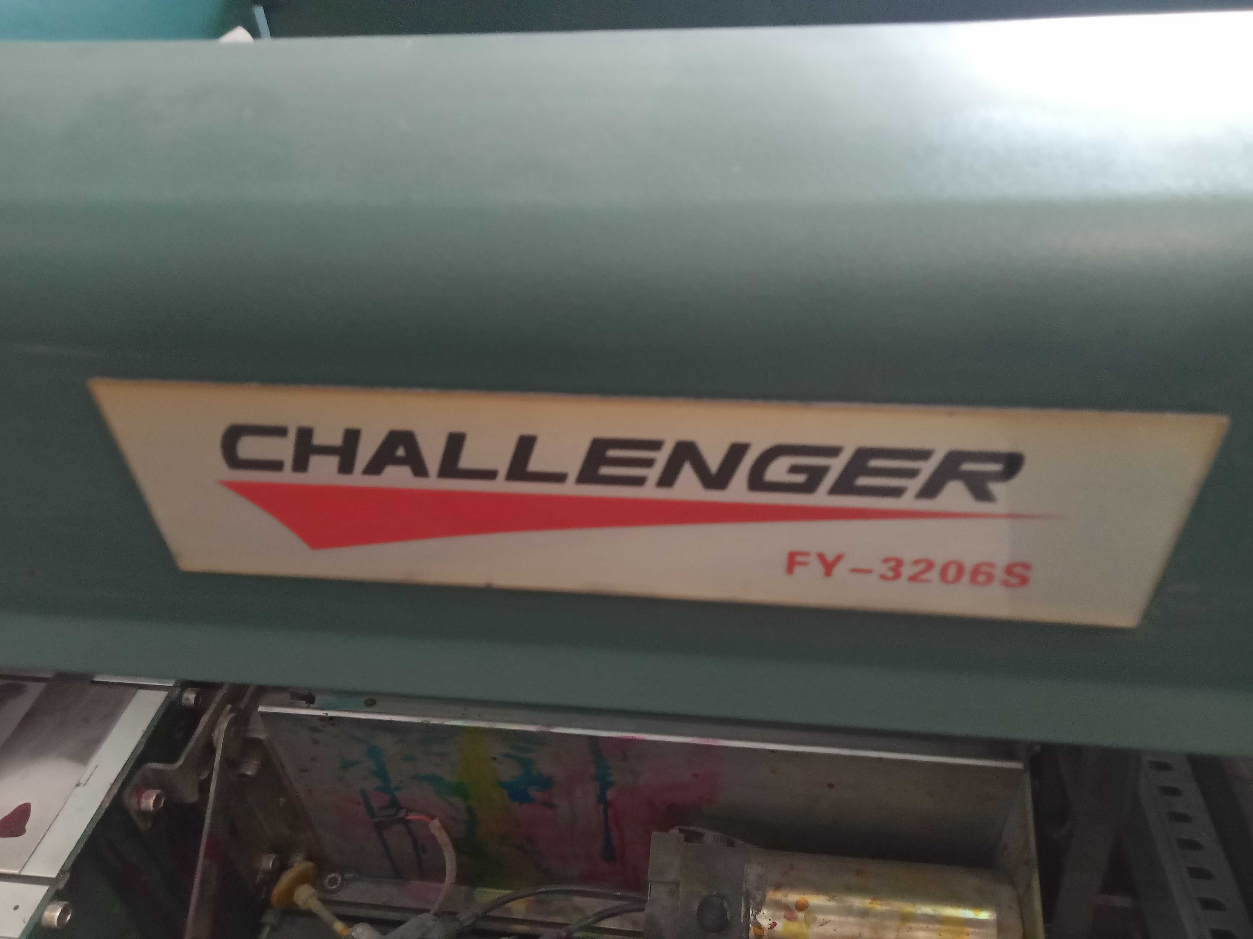 Продам широкоформатний прінтер Chellenger