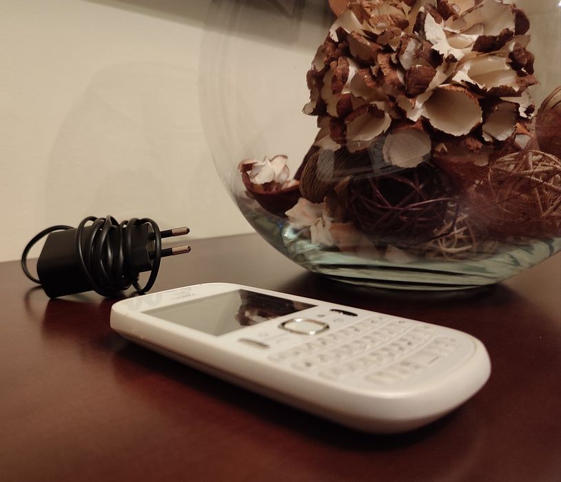 Telemóvel Nokia 201