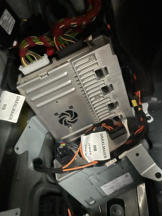 tuner wzmacniacz modul mercedes w221 w216 harman kardon Logic7