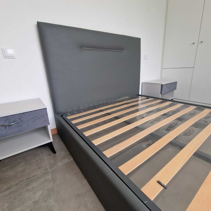 Camas De Casal Estofadas Top de Gama 190x140m Estrado Incluído 199€ !!