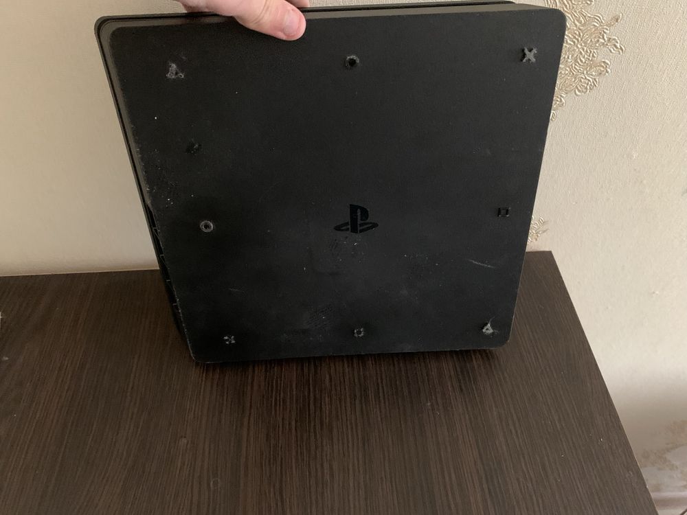 Ps4 slim 500gb 1джостик
