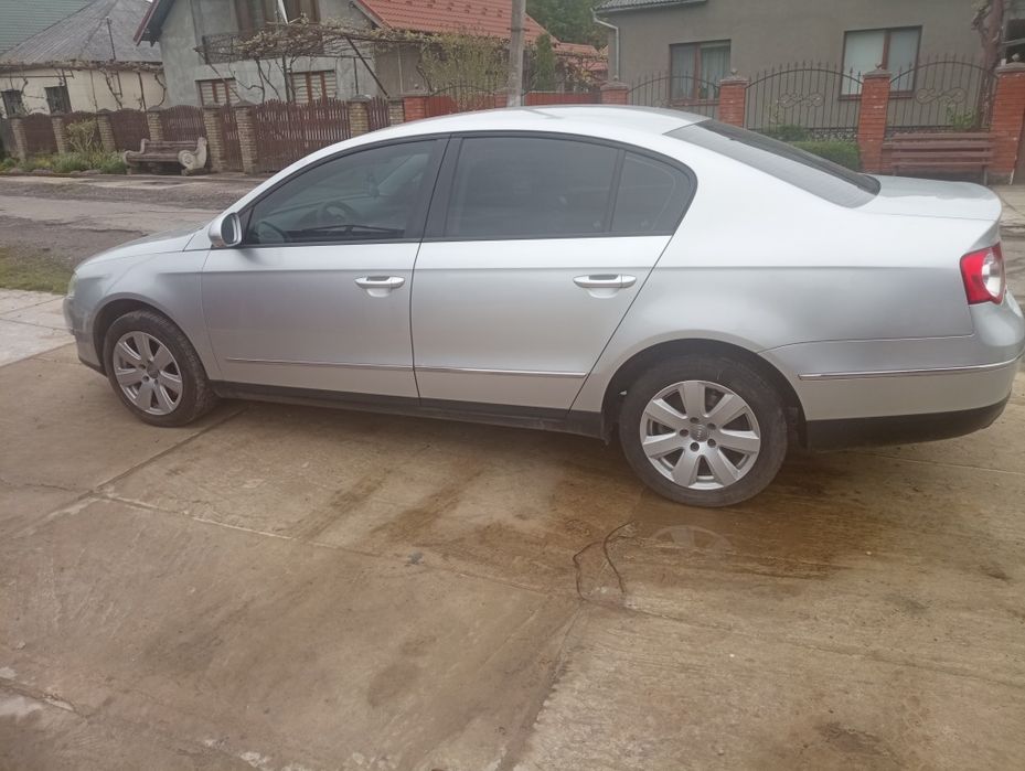 Продам пасат б6 у хорошому стані