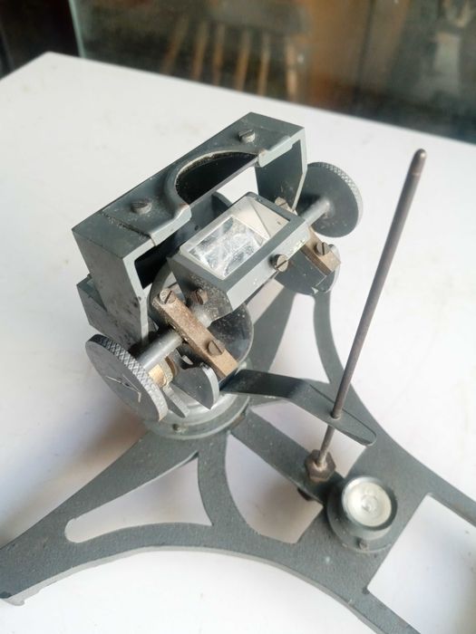 Instrumento náutico antigo e raro
