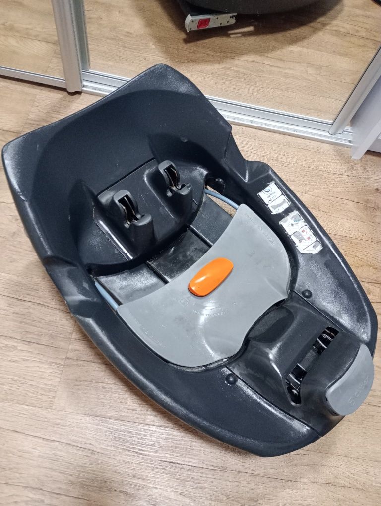 Cybex baza+ dodatki (w tym fotelik) gratis