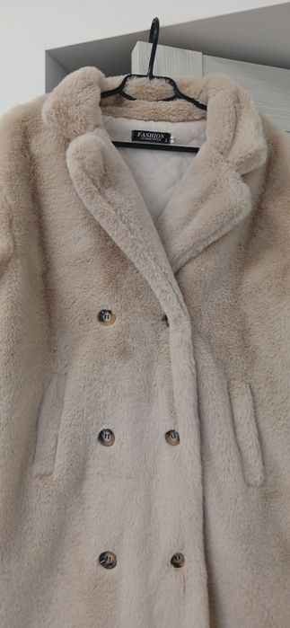 Шуба шубка еко беж нова 48 розмір