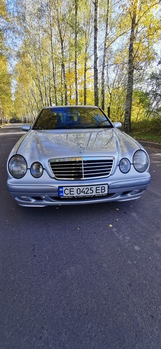 Мерседес 210.    2.2 д