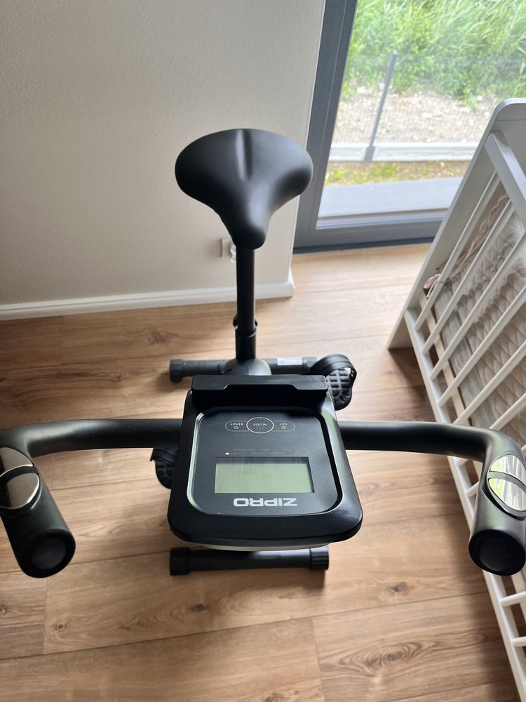 Rowerek stacjonarny zipro
