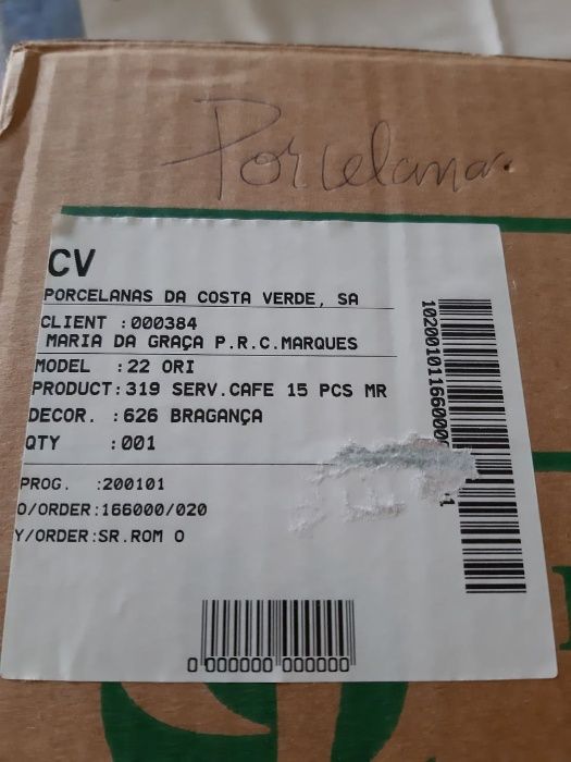 Vendo conjunto de café da marca COSTA VERDE ,composto por 12 chávena