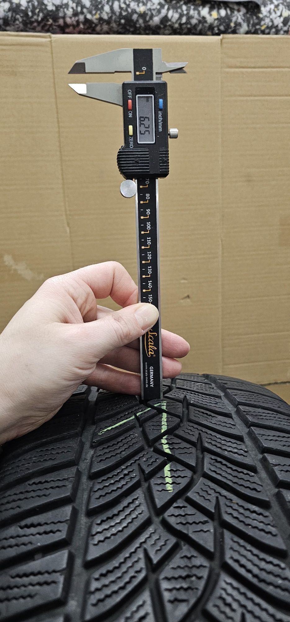 Opony zimowe GOODYEAR UltraGrip Performance+ 235/50 R17 100V 2019/2020