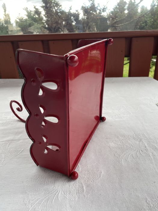 Serwetnik z czasow PRl