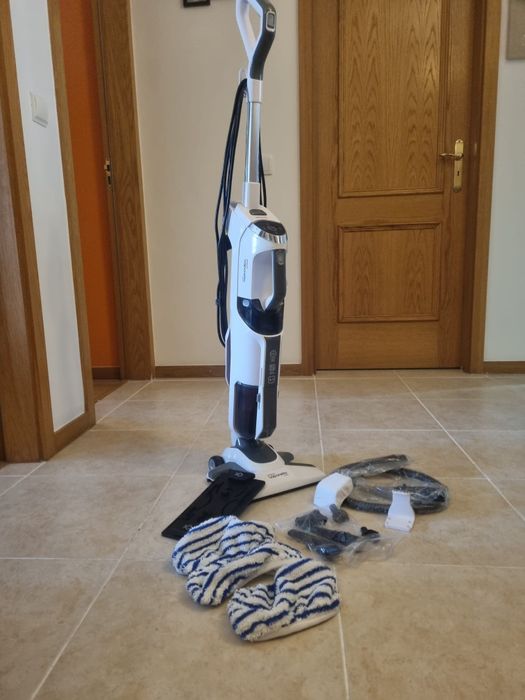 Maquina de limpeza/aspirador
Polti Vaporetto e cleam.

Máquina semi n