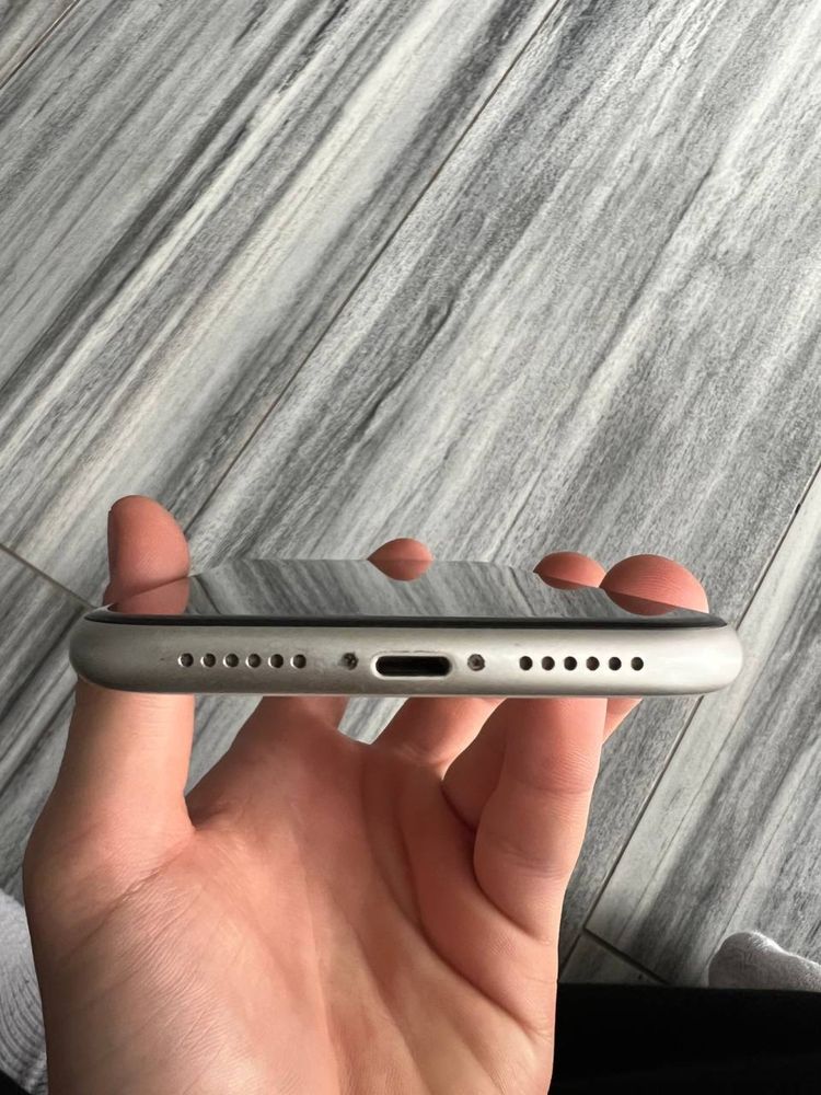 Смартфон Apple iPhone 11 128Gb, телефон айфон