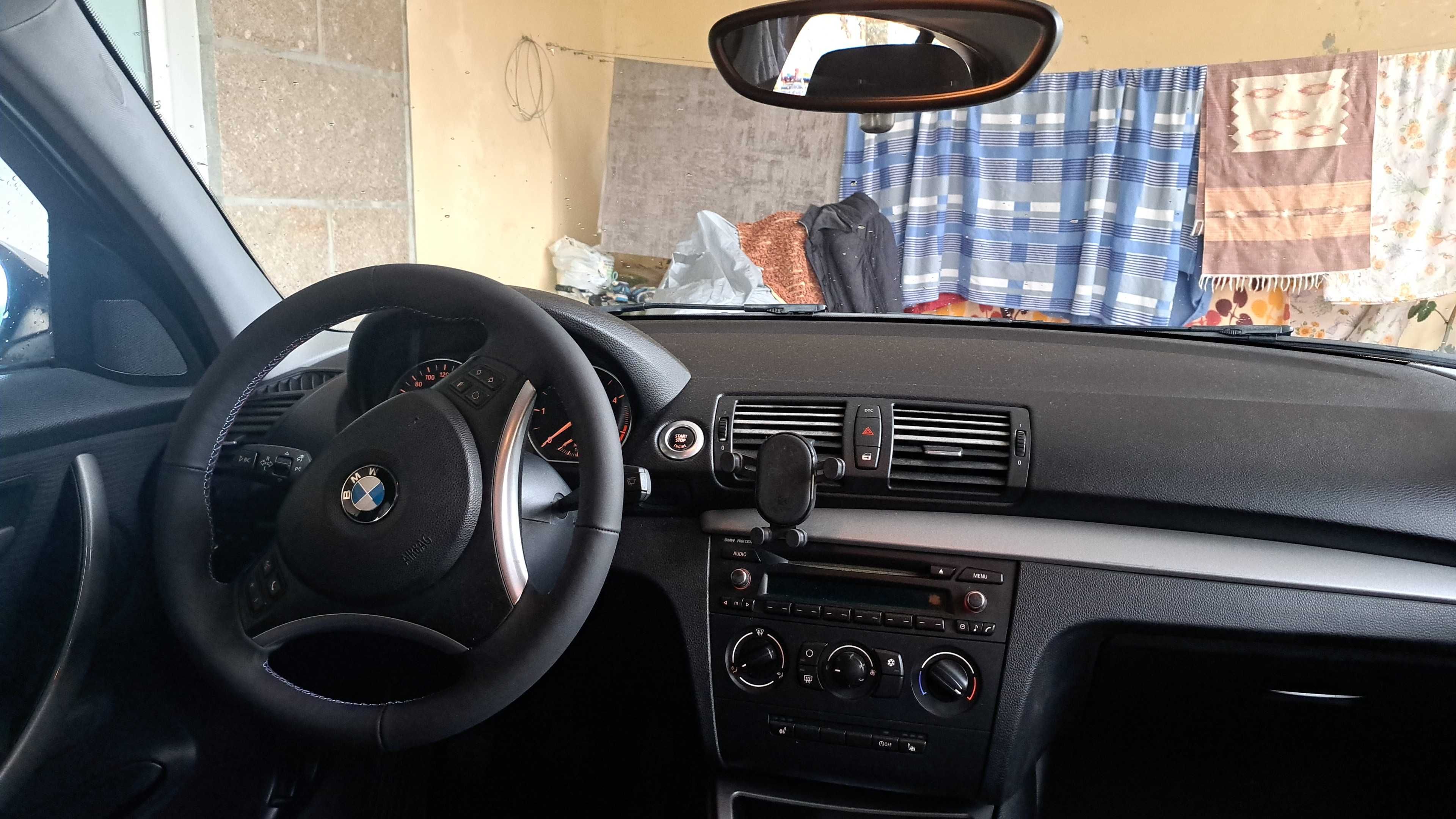 Bme serie 1.        5000€
