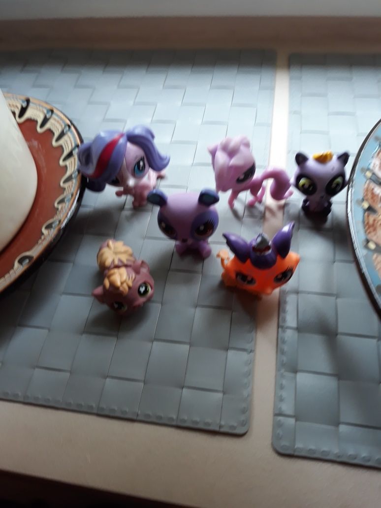 Sześć figurek littlest pet shop Lps komplet zestaw